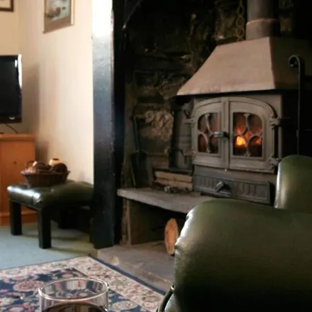 Holiday home Clappersgate Way By Interhome